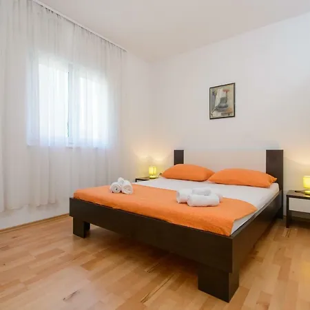Holiday Home Trogir Διαμέρισμα Τρογκίρ