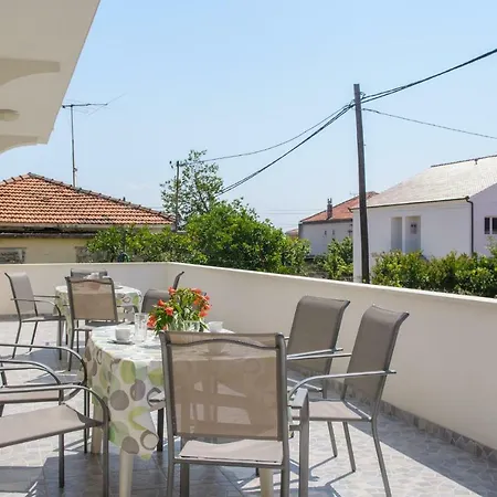 Διαμέρισμα Holiday Home Trogir *